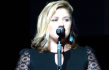 Kelly Clarkson Defends Spanking Her Kids