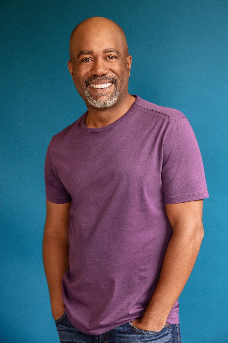 Darius Rucker Honored As CMA Humanitarian Of The Year On "The Kelly ...