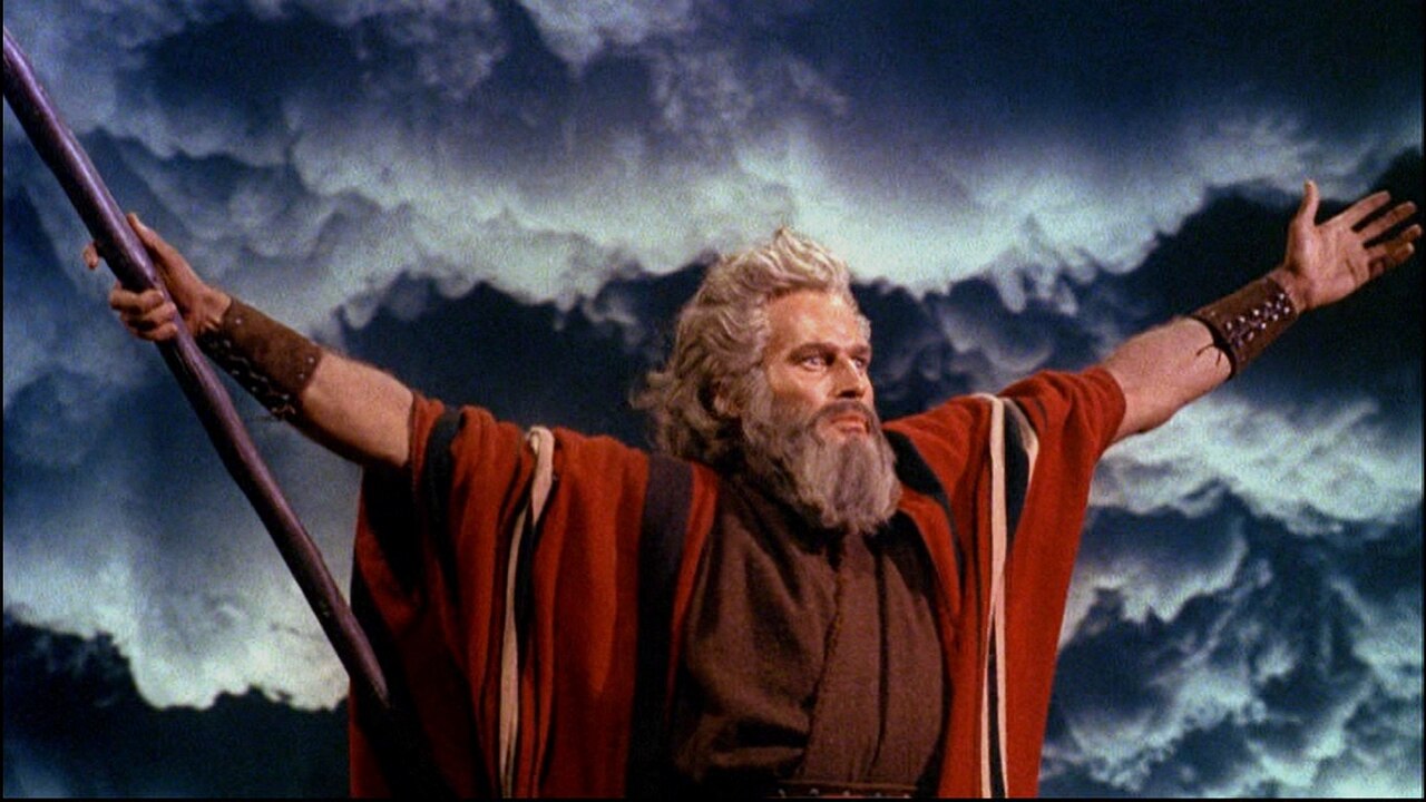 By Trailer screenshot, from DVD The Ten Commandments, 50th Anniversary Collection Paramount, 2006 - The Ten Commandments trailer, Public Domain, https://commons.wikimedia.org/w/index.php?curid=2216811