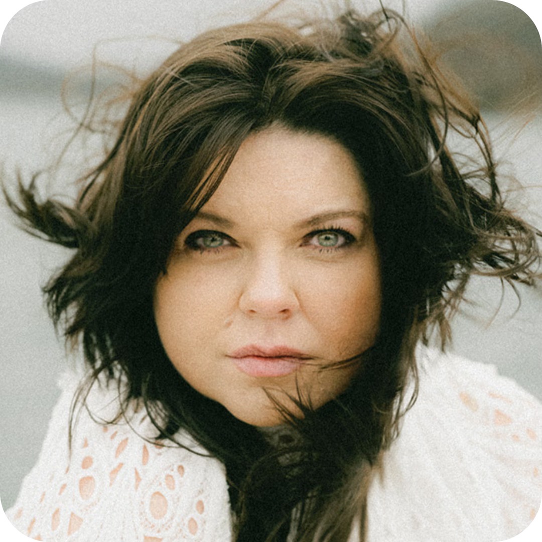 Amy Duggar King