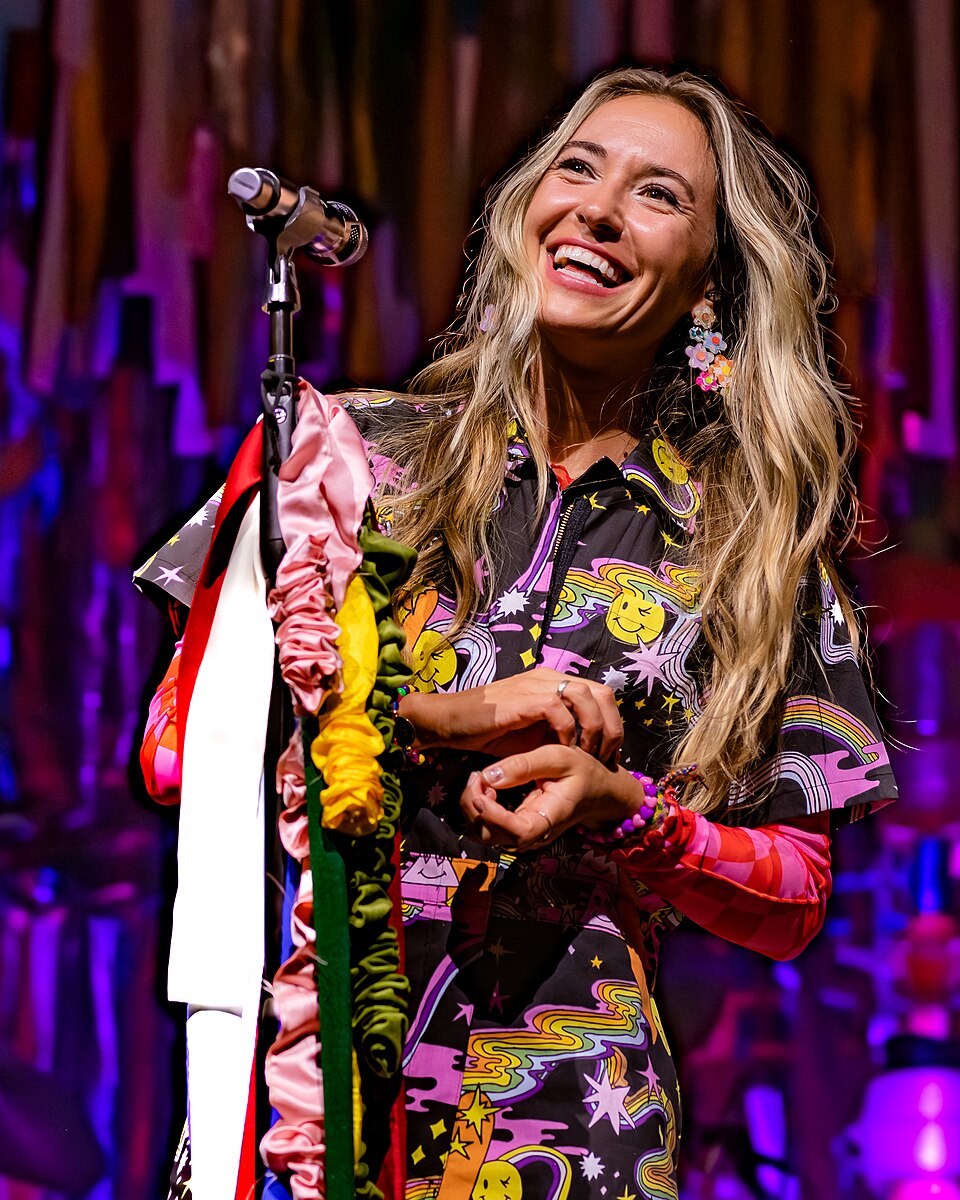 By Justin Higuchi - Lauren Daigle @ The Novo 05/11/2023, CC BY 2.0, https://commons.wikimedia.org/w/index.php?curid=134531704