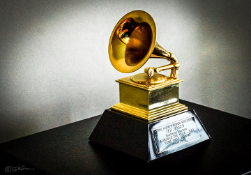 By Original work: The Recording AcademyDepiction: Dmileson - File:Ted Jensen's 2002 Grammy.jpg