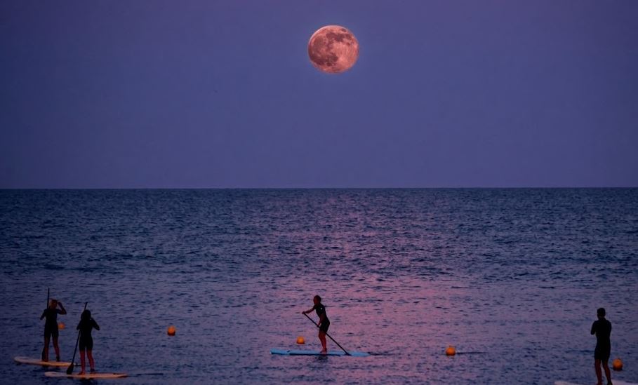 The June Strawberry Moon Is Almost Here: Here's Exactly When to Watch Across the US, Australia & Asia