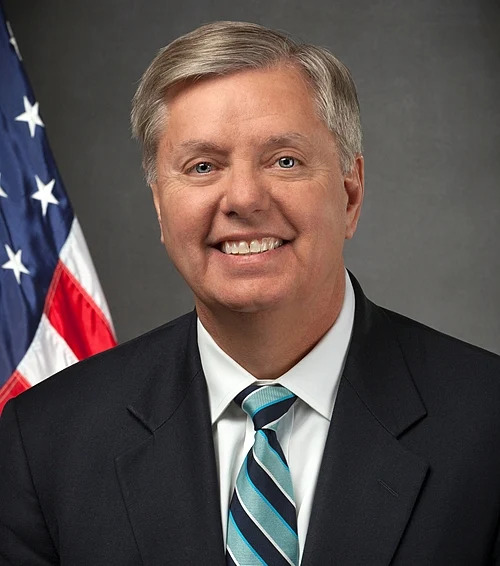 By U.S. Senate Photo Office, Brett Flashnick