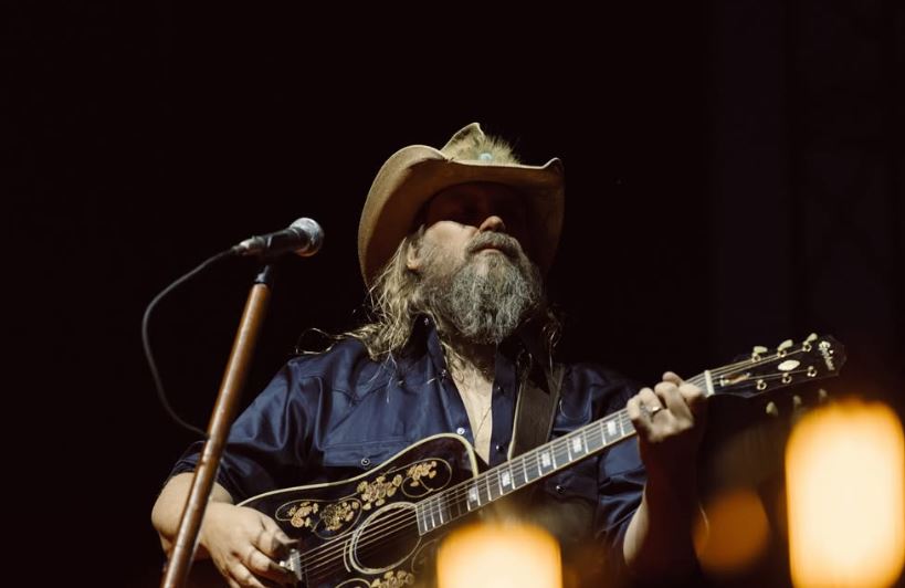 Photo Credit:@marycarolinerussell & @andybarron via chrisstapleton/Instagram