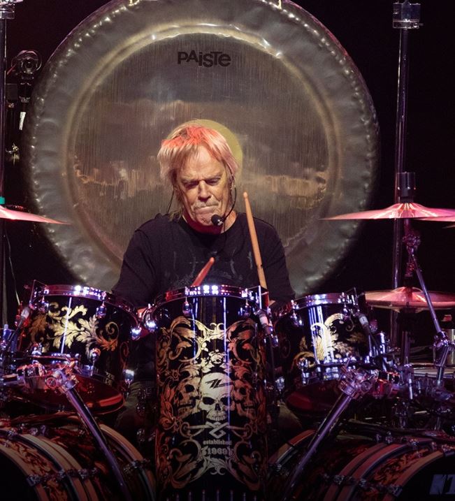 Photo Credit: axstv/Instagram