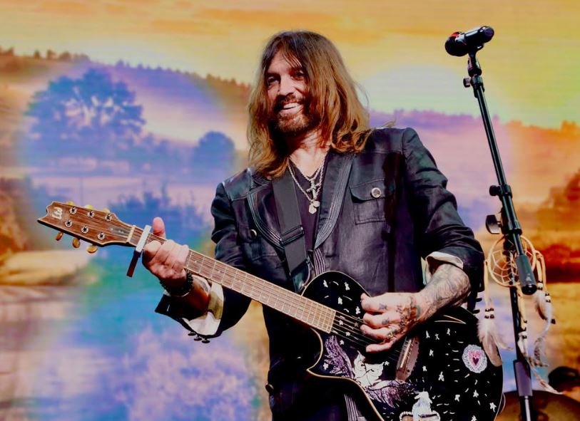 Photo Credit: billyraycyrus/Instagram