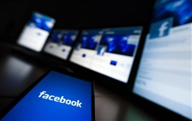 Samsung and Facebook 
